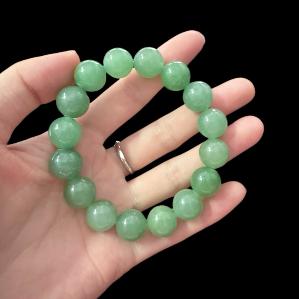 ✨Elegant Natural Aventurine Beaded Bracelet